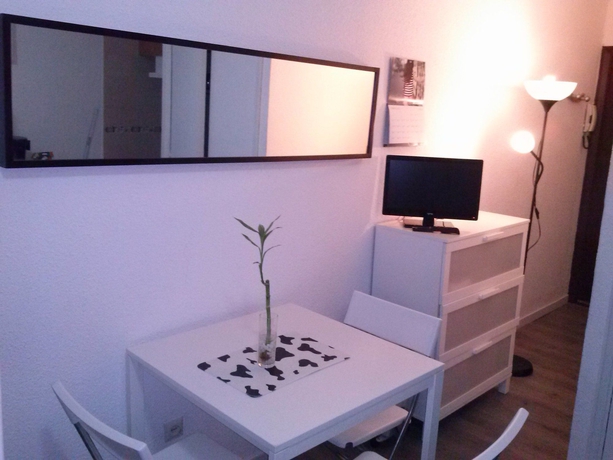 Imagen de la habitación del Apartamentos Arguelles, Madrid. Foto 1