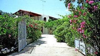 Imagen general del Apartamentos Aris Studios and Apartments. Foto 2