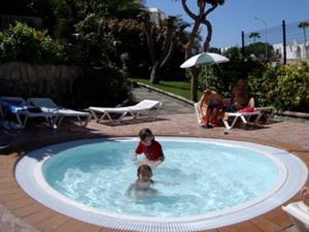 Imagen general del Apartamentos Arizona, Puerto Rico. Foto 2