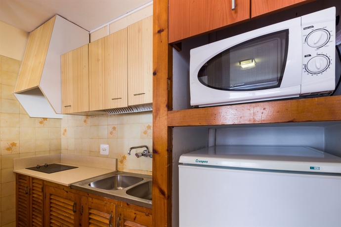 Imagen de la habitación del Apartamentos Arlanza - Adults Only. Foto 8