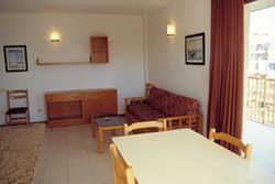 Imagen general del Apartamentos Aromar, La Pineda. Foto 3