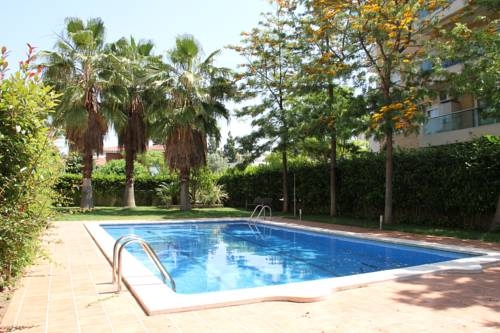 Imagen general del Apartamentos Arqubach. Foto 5