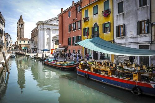 Imagen de los exteriores del Apartamentos Art Apartments Venice. Foto 9