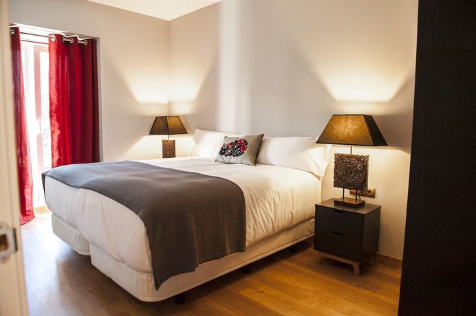 Imagen de la habitación del Apartamentos Art Suites Santander. Foto 17