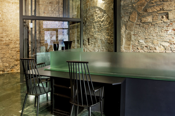 Imagen de los interiores del Apartamentos Aspasios Born. Foto 15