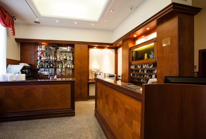 Imagen de los interiores del Apartamentos Astoria Suite, Bolonia. Foto 18