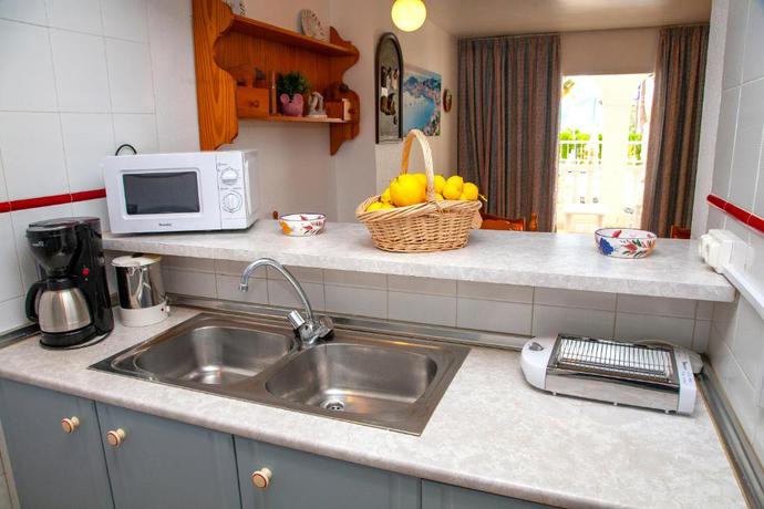 Imagen general del Apartamentos Atalaya Bosque. Foto 4