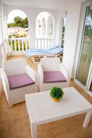 Imagen general del Apartamentos Atalaya Bosque. Foto 11