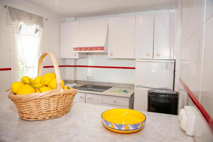 Imagen general del Apartamentos Atalaya Bosque. Foto 13