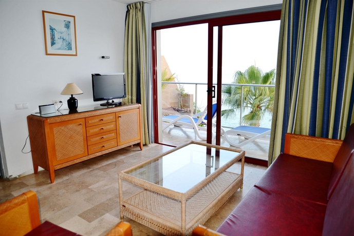 Imagen de los interiores del Apartamentos Atalaya De Jand&iacute;a By LIVVO. Foto 15