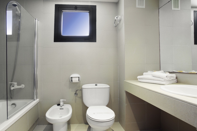 Imagen de la habitación del Apartamentos Atenea Park - Suites Apartments. Foto 6