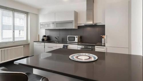 Imagen de la habitación del Apartamentos Ath&eacute;n&eacute;e 36 R&eacute;sidence by Homenhancement. Foto 16