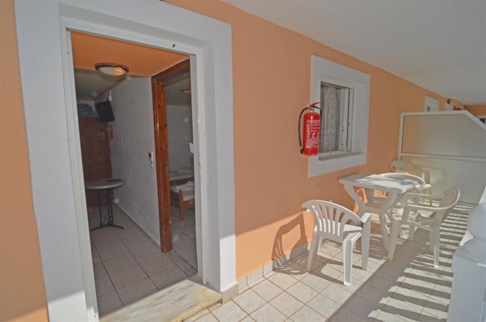 Imagen general del Apartamentos Athina Apts. Foto 6