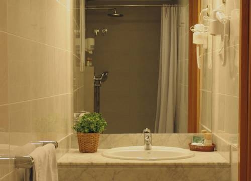 Imagen general del Apartamentos Atica. Foto 15