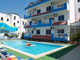 Imagen de la piscina del Apartamentos Atlantis Apart, Marmaris. Foto 7