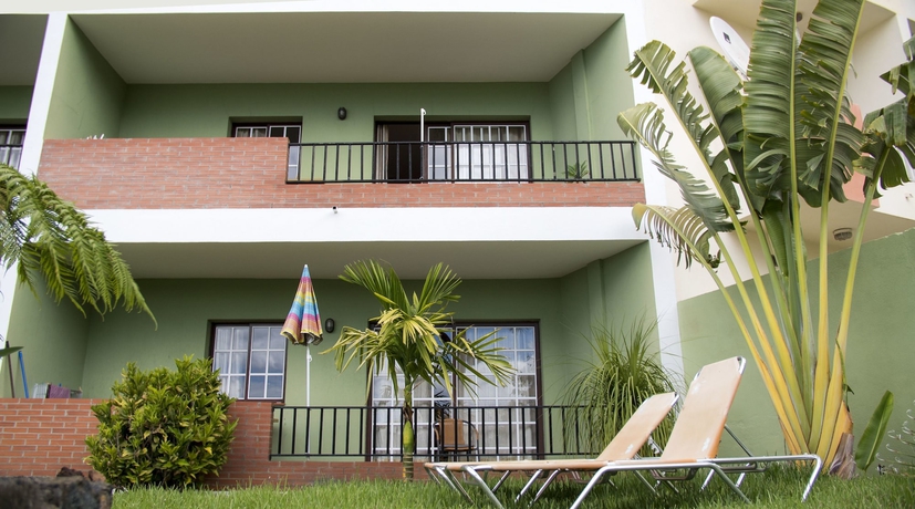 Imagen de los exteriores del Apartamentos Atlantis, Los Llanos. Foto 14