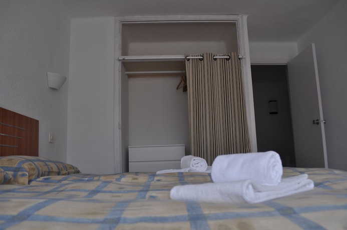 Imagen de la habitación del Apartamentos Atlas Apartments Ibiza. Foto 4