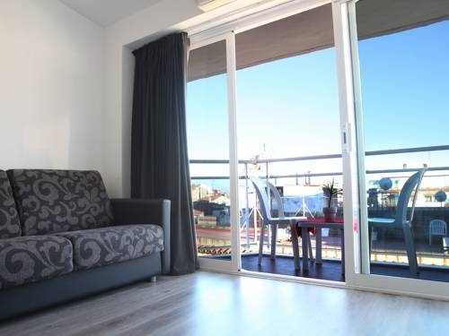 Imagen general del Apartamentos Atzavara. Foto 5