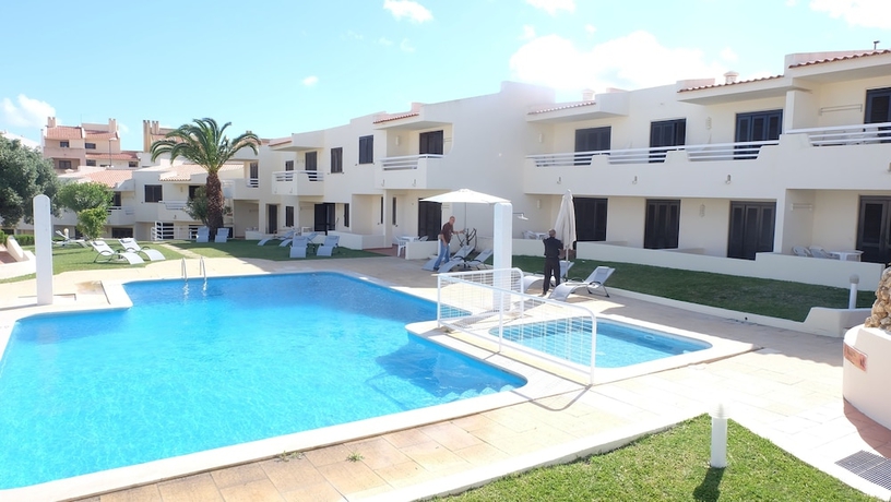 Imagen general del Apartamentos Aura Village - City Beach. Foto 2