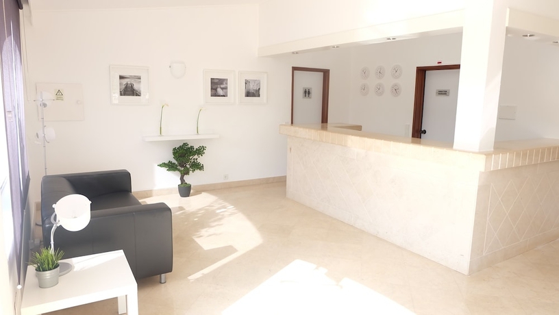 Imagen de los interiores del Apartamentos Aura Village - City Beach. Foto 11