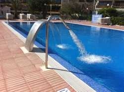 Imagen de la piscina del Apartamentos Australia. Foto 5