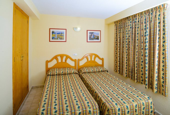 Imagen de la habitación del Apartamentos Avenida, Benidorm - Playa Levante. Foto 3