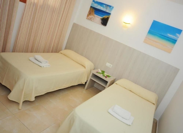 Imagen de la habitación del Apartamentos Avenida - Mc Ibiza. Foto 5