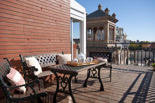 Imagen general del Apartamentos Avenida, Sevilla. Foto 3