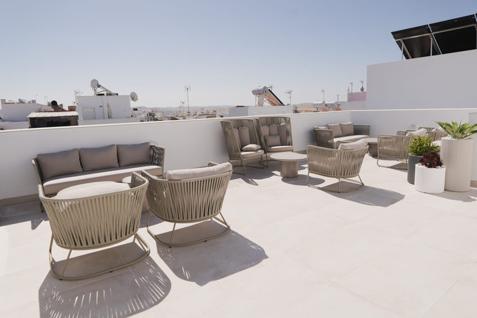 Imagen de los interiores del Apartamentos Azure Homes. Foto 6