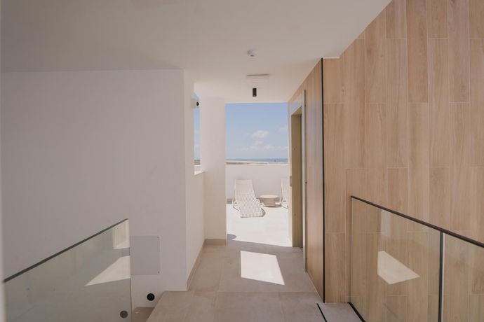 Imagen de los interiores del Apartamentos Azure Homes. Foto 7