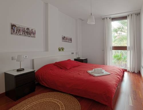 Imagen general del Apartamentos Azz Torre De La Plata. Foto 5