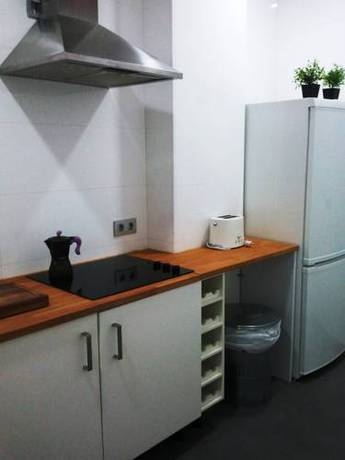 Imagen general del Apartamentos Azz Torre De La Plata. Foto 10