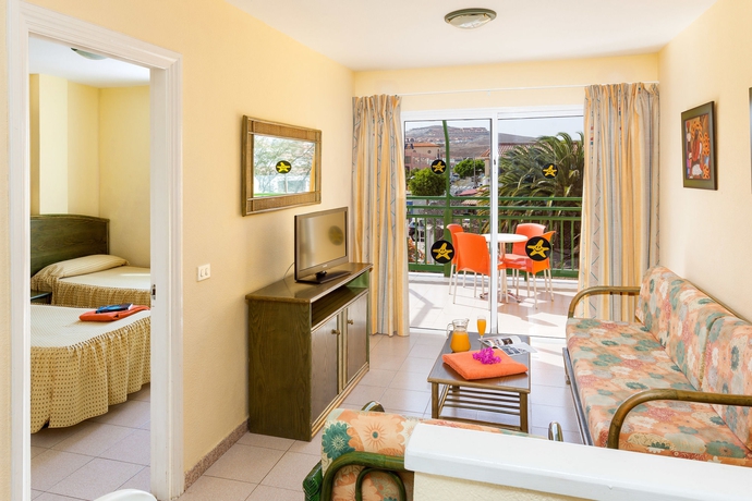 Imagen general del Apartamentos BLUESEA Caleta Garden. Foto 1