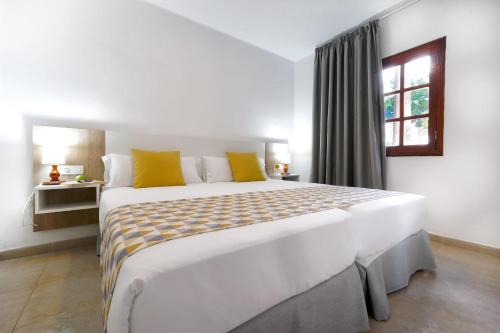 Imagen de la habitación del Apartamentos BLUESEA Playa Club. Foto 3