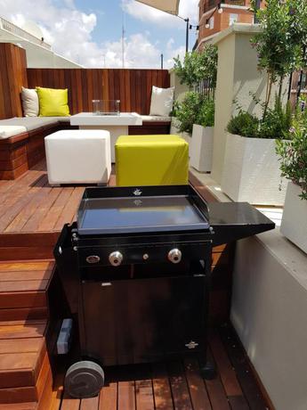 Imagen general del Apartamentos BONNIES Suites and Spa Valencia. Foto 11