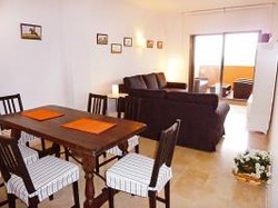 Imagen de la habitación del Apartamentos Bahia De Las Rocas. Foto 5
