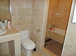 Imagen de la habitación del Apartamentos Bahia De Las Rocas. Foto 6