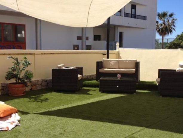 Imagen general del Apartamentos Bahia De San Antonio. Foto 5