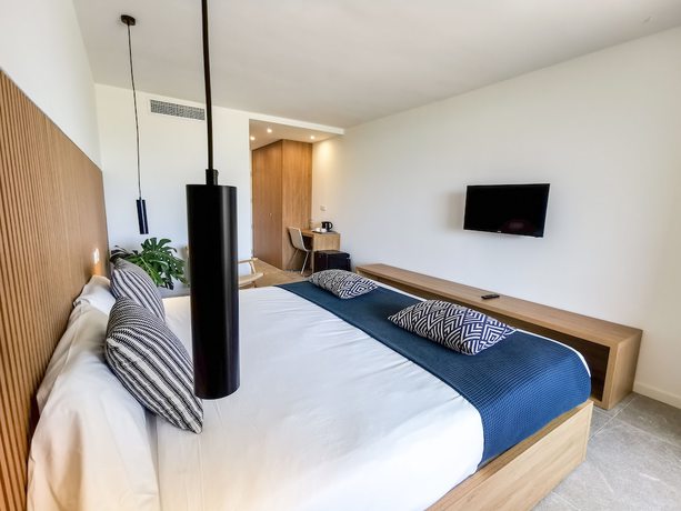 Imagen de la habitación del Apartamentos Bahia Pollensa. Foto 15