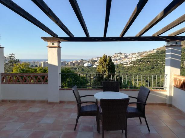 Imagen general del Apartamentos Bahía Santa Cruz. Foto 13