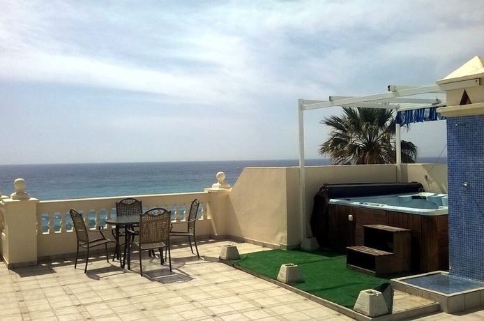 Imagen de los exteriores del Apartamentos Balcon de Carabeo. Foto 10