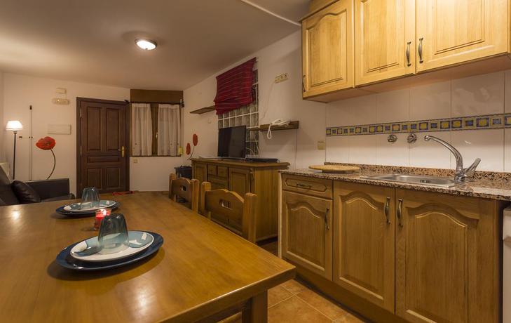 Imagen de los interiores del Apartamentos Balcon del Pirineo Rural Ordesa. Foto 17