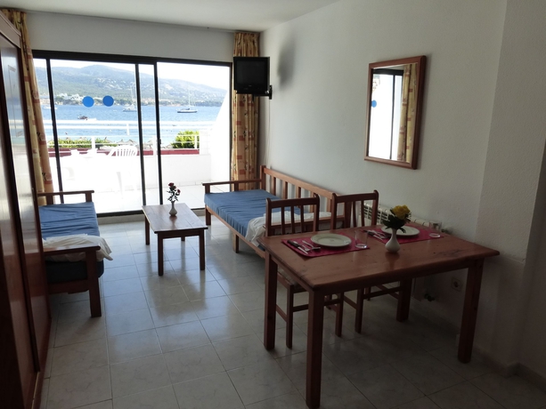 Imagen de la habitación del Apartamentos Balear Beach. Foto 4
