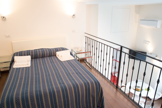 Imagen de la habitación del Apartamentos B&B Mergellina. Foto 5