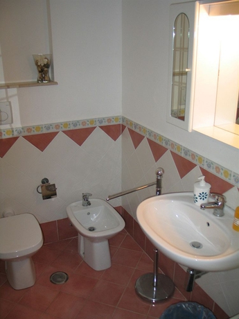 Imagen de la habitación del Apartamentos B&B Venus Inn Residence. Foto 8