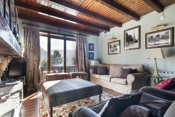 Imagen de la habitación del Apartamentos Baqueira Cota 1700. Foto 2