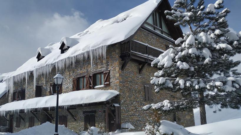Imagen de los exteriores del Apartamentos Baqueira Cota 1700. Foto 12