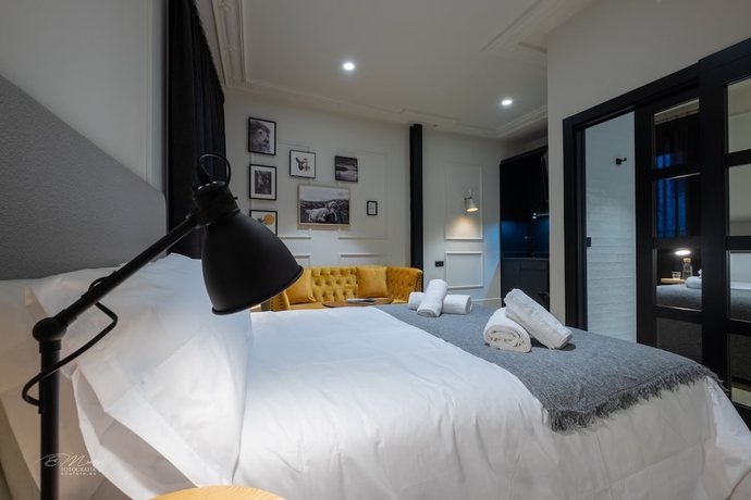 Imagen de la habitación del Apartamentos Barbarossa Suites. Foto 19