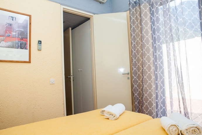 Imagen de la habitación del Apartamentos Barbati Beach Apartments. Foto 8