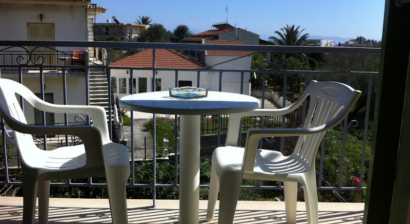 Imagen general del Apartamentos Barbayiannis Studios. Foto 3
